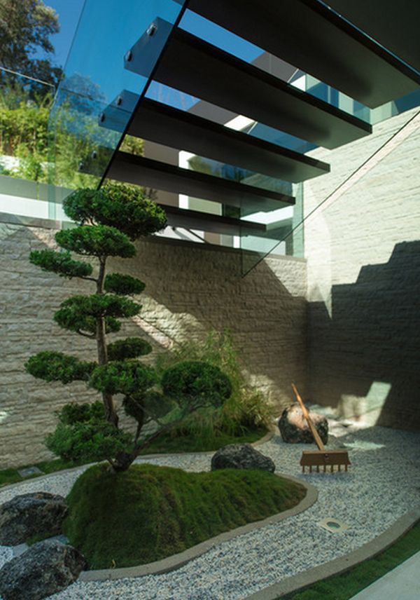 Мебели за вътрешен двор в японски стил