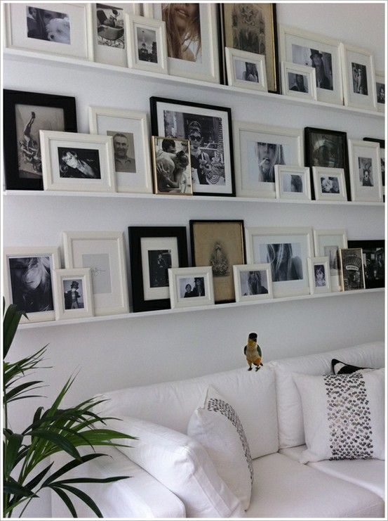 lots-of-photo-frames-on-wall-79 Много фоторамки на стената