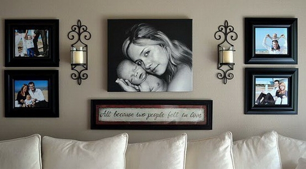 ways-to-display-family-photos-on-wall-43_11 Начини за показване на семейни снимки на стената
