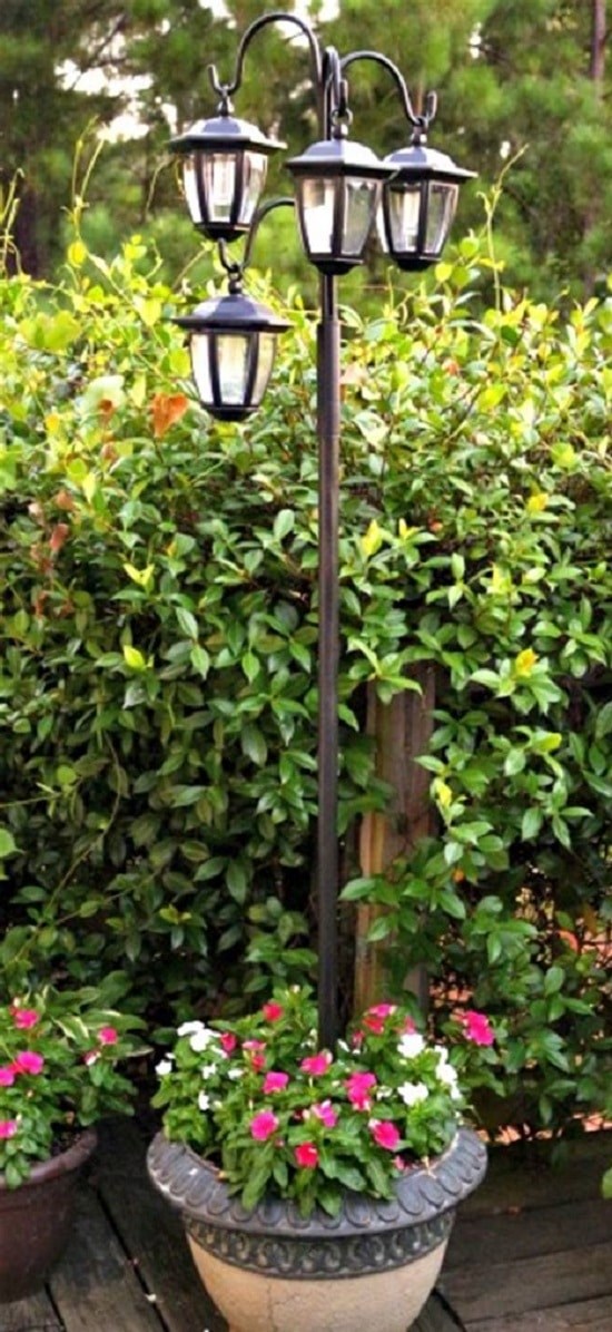 backyard-lamp-post-ideas-97_17 Задния двор лампа мнение идеи