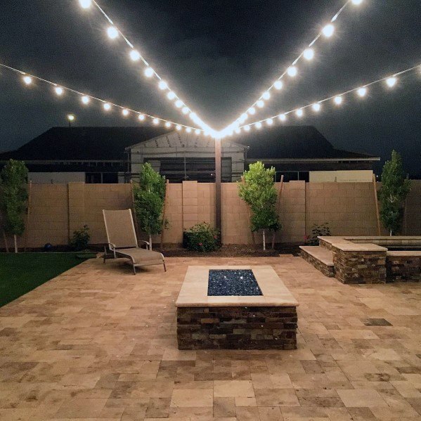 backyard-patio-string-lights-50_3 Двор двор низ светлини
