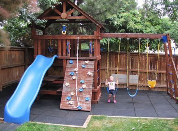 backyard-playground-design-ideas-76_19 Дизайн на детска площадка в задния двор