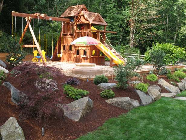 backyard-with-playground-landscaping-62_14 Двор с детска площадка озеленяване