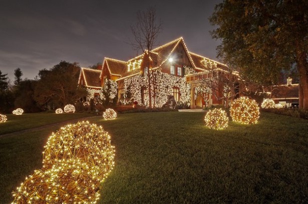 best-outdoor-christmas-light-ideas-81_9 Най-добрите идеи за Коледна светлина На открито