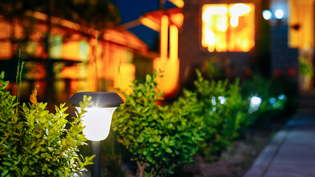 best-outdoor-garden-lights-47 Най-добрите външни градински светлини