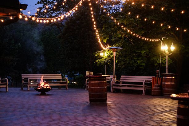 best-patio-lighting-ideas-79_10 Най-добрите идеи за осветление на вътрешния двор