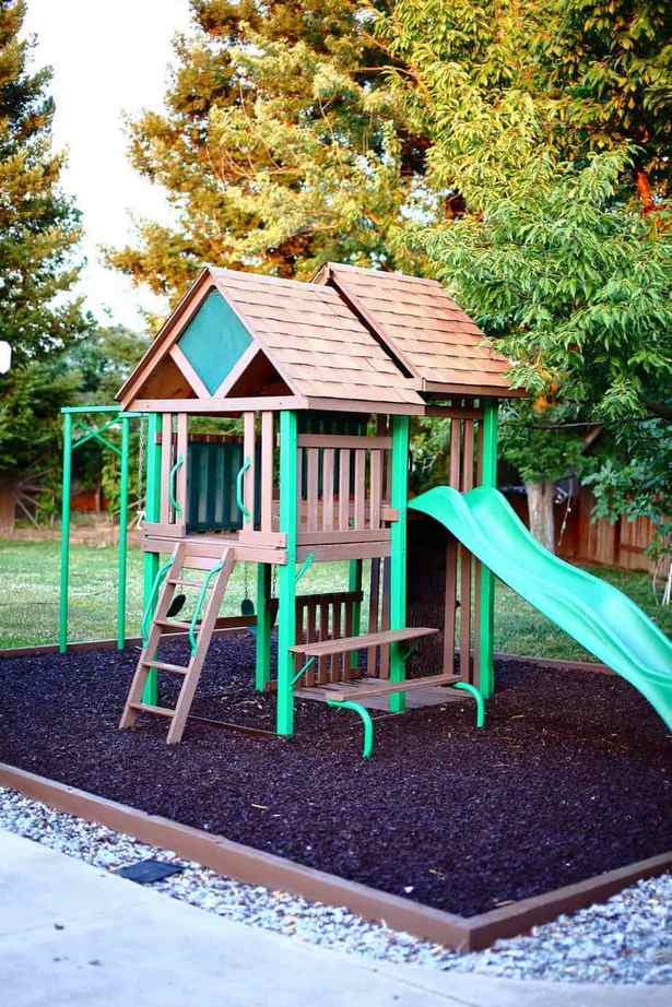 building-a-backyard-playground-16_10 Изграждане на детска площадка в задния двор