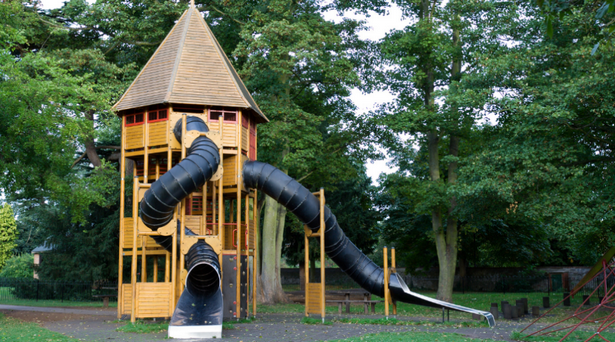 cool-backyard-playgrounds-48 Готини детски площадки в задния двор