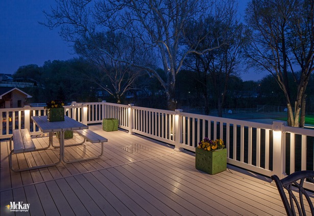 deck-stair-lighting-ideas-06_17 Идеи за осветление на палубата