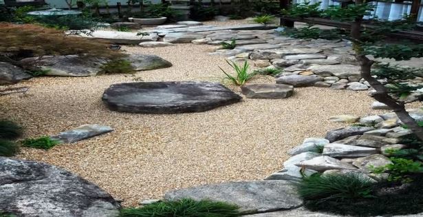 garden-with-rocks-and-stones-52_14 Градина с камъни и камъни