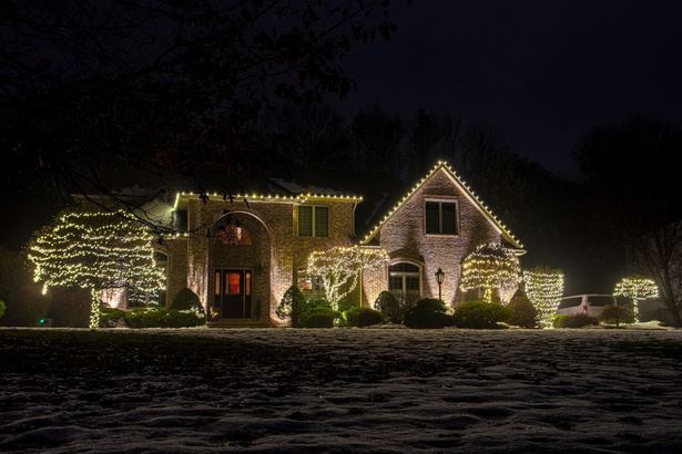 house-christmas-light-decoration-ideas-99_3 Къща Коледа светлина декорация идеи