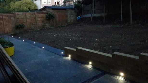 lights-in-concrete-patio-95_18 Светлини в бетонен двор