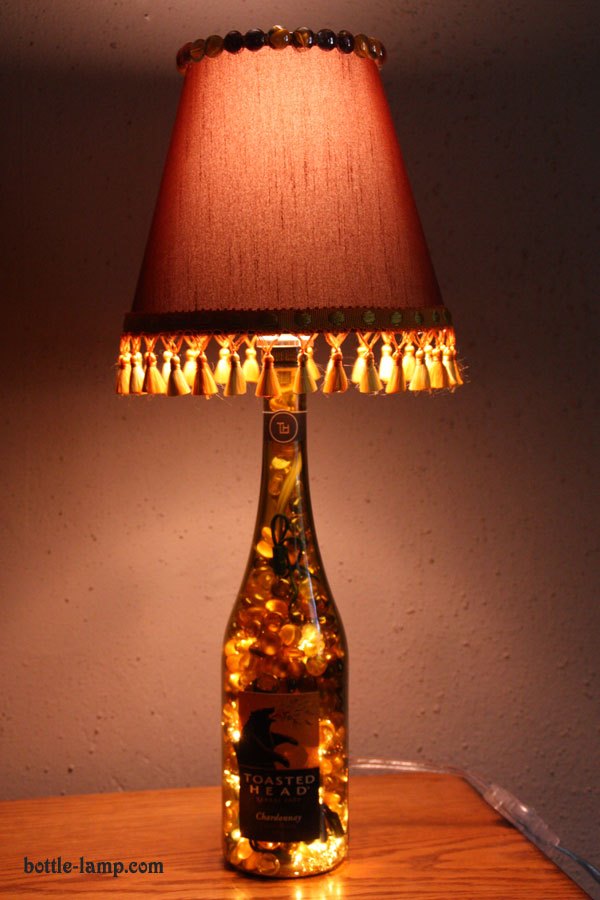 make-a-lamp-from-a-bottle-02_16 Направи лампа от бутилка