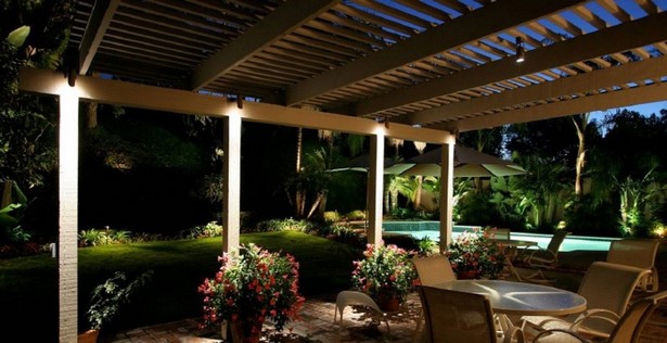 modern-outdoor-patio-lighting-40_18 Модерен открит вътрешен двор осветление