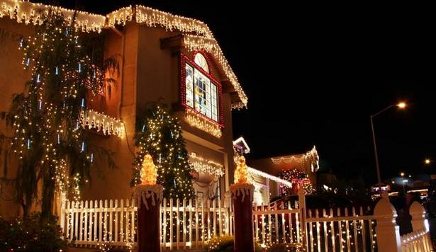 outdoor-christmas-fence-lights-68_13 Открит Коледа ограда светлини