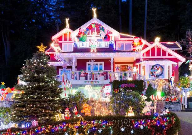 outdoor-christmas-light-house-decorations-70_3 Външни коледни декорации за дома