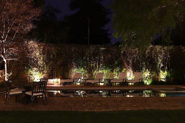 outdoor-lighting-for-backyard-party-35_11 Външно осветление за задния двор парти