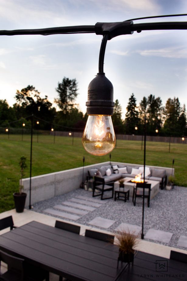 outdoor-string-lights-backyard-02_17 Открит низ светлини заден двор