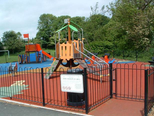 playground-fence-ideas-73_9 Идеи за ограда на детската площадка