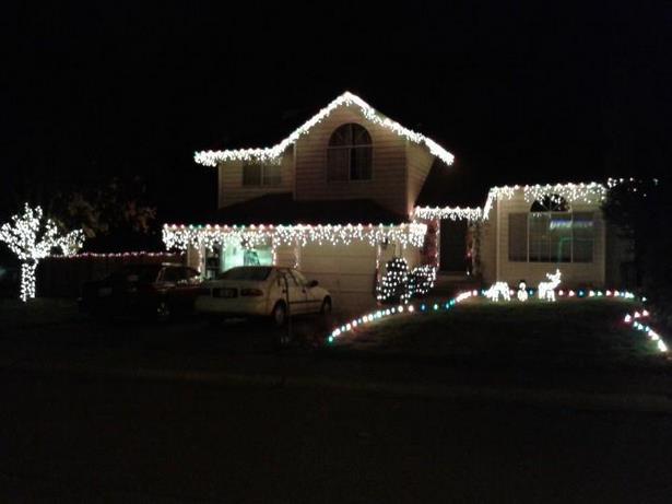simple-christmas-lights-on-houses-90_17 Обикновени коледни светлини на къщите