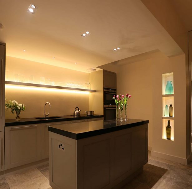 simple-kitchen-lighting-75_11 Обикновено кухненско осветление