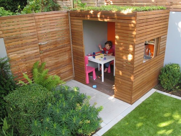 small-backyard-playhouse-72_13 Малка къщичка за игра в задния двор