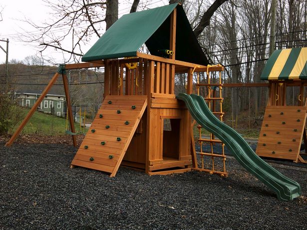 small-wooden-playground-10_3 Малка дървена детска площадка