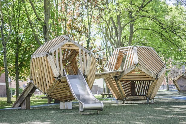 small-wooden-playground-10_9 Малка дървена детска площадка