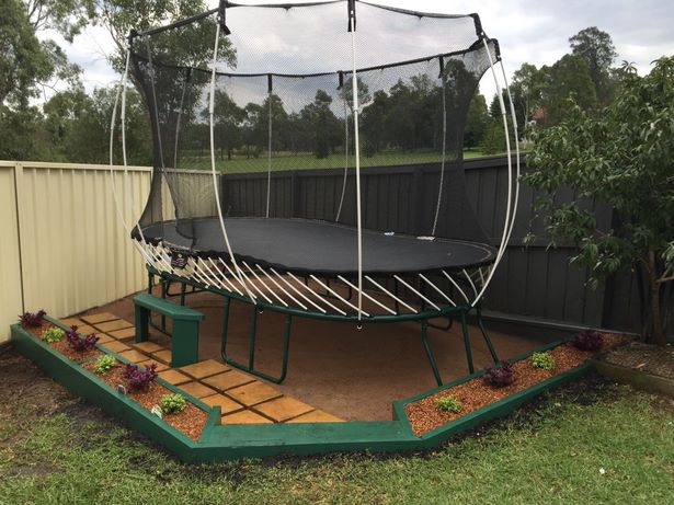 trampoline-backyard-ideas-98_11 Батут задния двор идеи