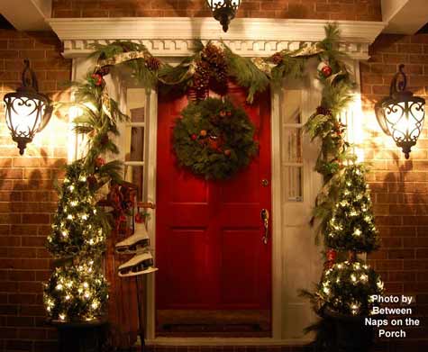 christmas-front-porch-decorating-ideas-64_20 Коледна веранда декориране идеи