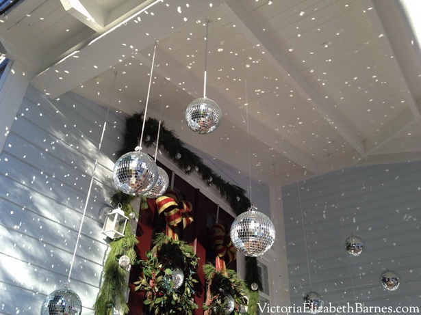 front-porch-decorating-ideas-for-christmas-84_7 Предна веранда декориране идеи за Коледа