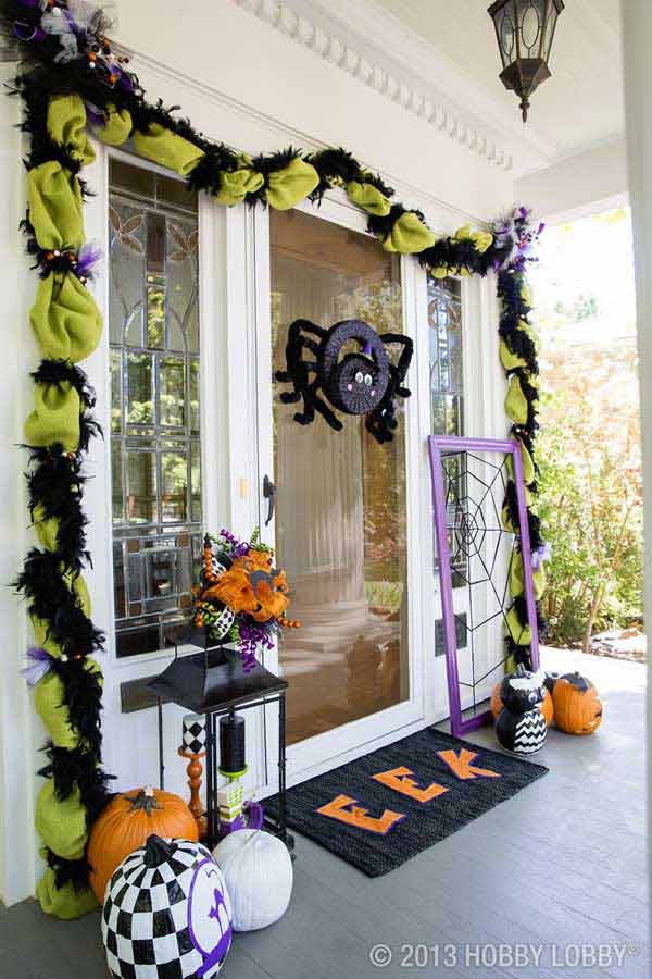front-porch-halloween-decoration-ideas-23_10 Фронт веранда Хелоуин декорация идеи