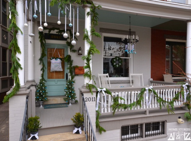 ideas-for-decorating-front-porch-for-christmas-46_18 Идеи за декориране на предната веранда за Коледа