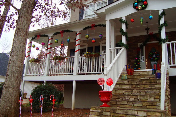 ideas-for-decorating-front-porch-for-christmas-46_9 Идеи за декориране на предната веранда за Коледа