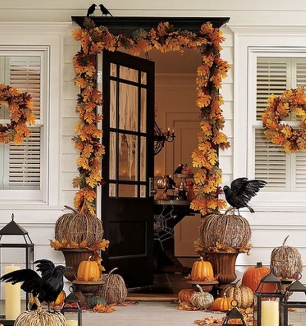 outdoor-fall-decorating-ideas-doors-porches-02_12 Открит есен декориране идеи врати веранди