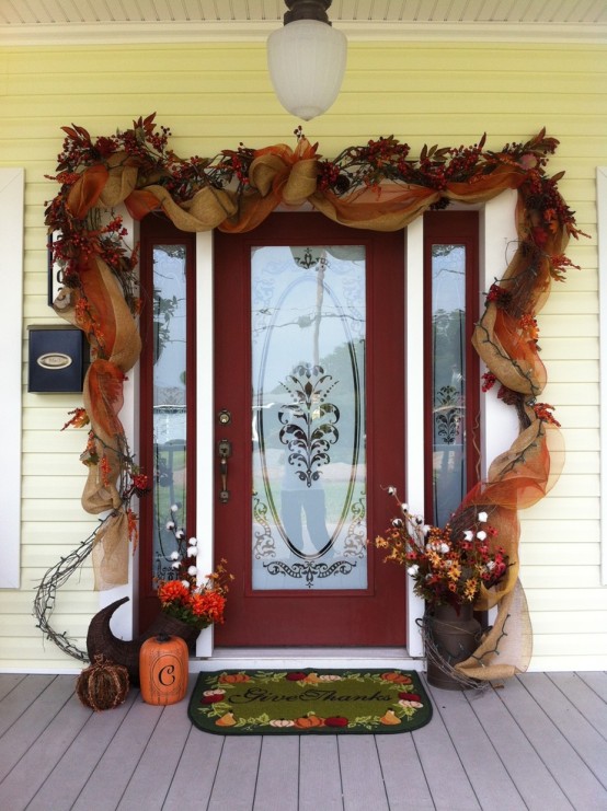 outdoor-fall-decorating-ideas-doors-porches-02_3 Открит есен декориране идеи врати веранди