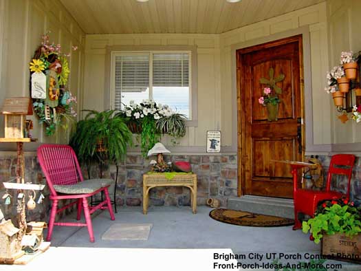 small-front-porch-decorating-39_13 Малка предна веранда декориране
