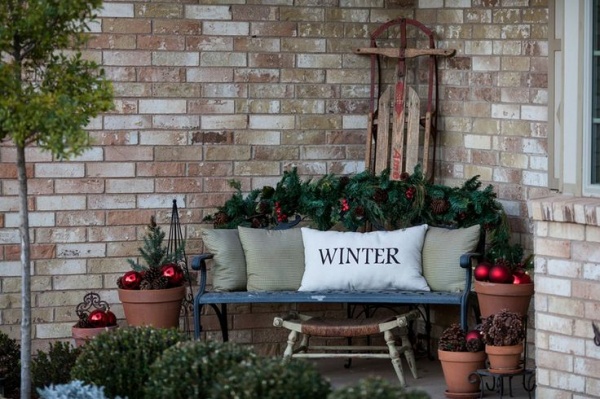winter-porch-decorating-ideas-77 Зимна веранда декоративни идеи