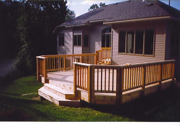 wooden-decks-for-small-backyards-82_10 Дървени палуби за малки дворове