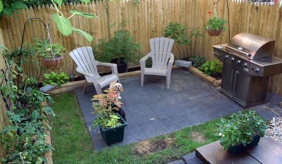 backyard-patio-ideas-for-small-spaces-29_18 Идеи за вътрешен двор за малки пространства