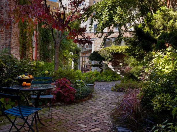 beautiful-patio-and-courtyard-garden-ideas-69_13 Красив вътрешен двор и двор градински идеи