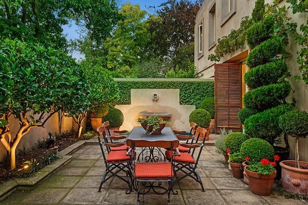 beautiful-patio-and-courtyard-garden-ideas-69_3 Красив вътрешен двор и двор градински идеи