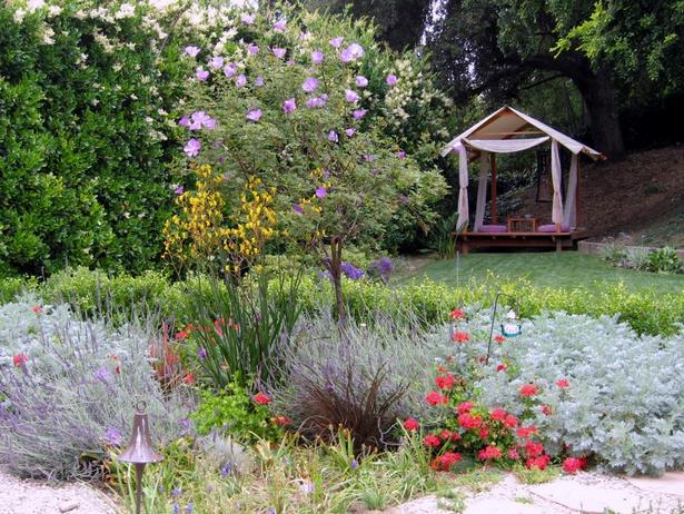 cheap-diy-backyard-landscaping-ideas-53 Евтини идеи за озеленяване на задния двор