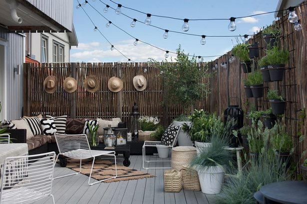 small-fenced-in-backyard-ideas-16_3 Малки оградени в задния двор идеи
