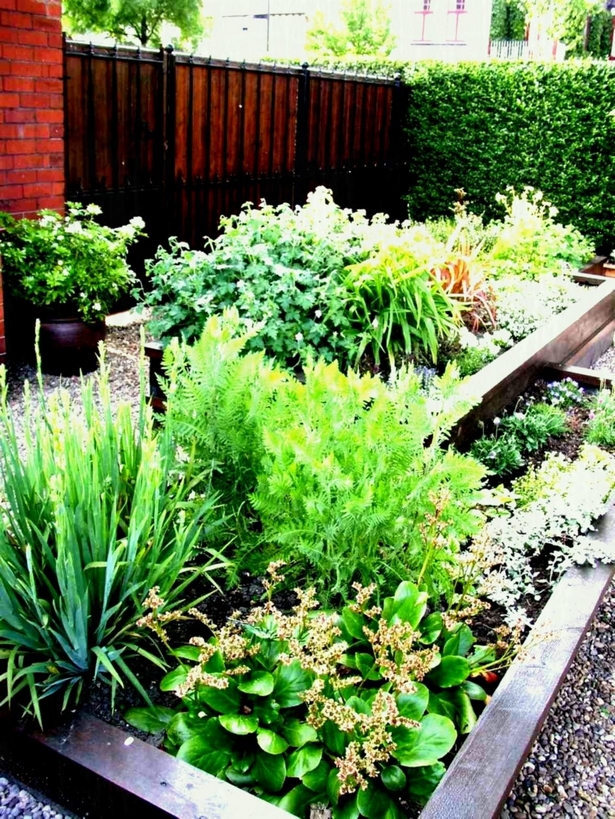 small-garden-design-examples-19_13 Примери за дизайн на малка градина