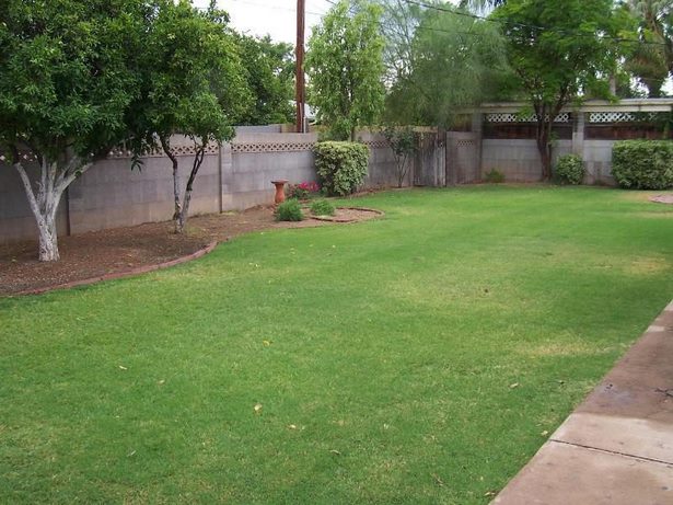 small-rectangular-backyard-landscaping-ideas-91_9 Малки правоъгълни идеи за озеленяване на задния двор