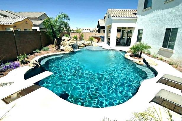backyard-pool-and-patio-10_14 Двор басейн и вътрешен двор