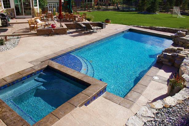 backyard-pool-and-spa-ideas-95 Басейн и спа идеи в задния двор