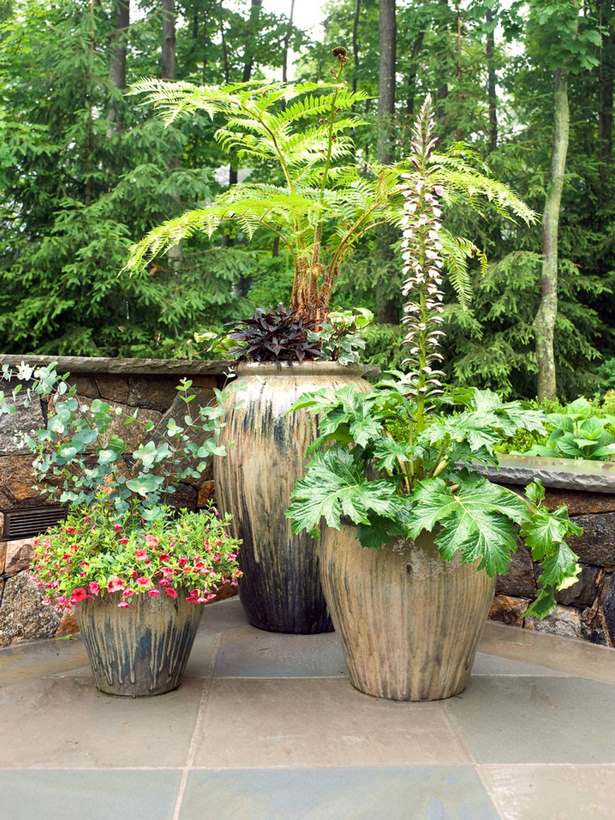 garden-design-pots-and-planters-38 Градински дизайн саксии и саксии