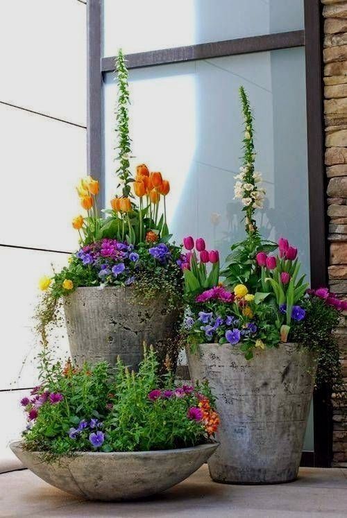 garden-planters-with-flowers-26 Градински саксии с цветя